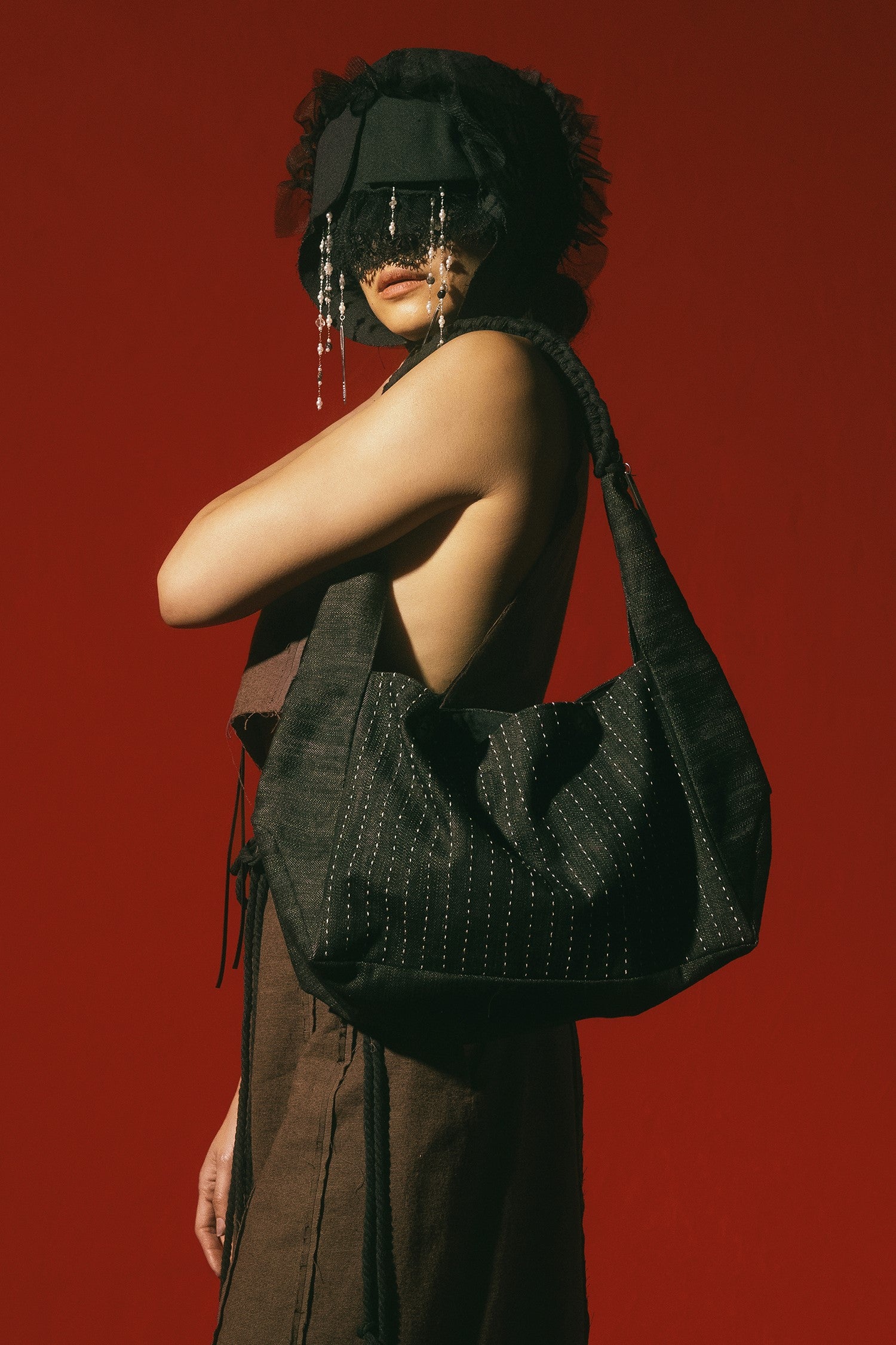 Brutal - Root Collar Bag (Charcoal)
